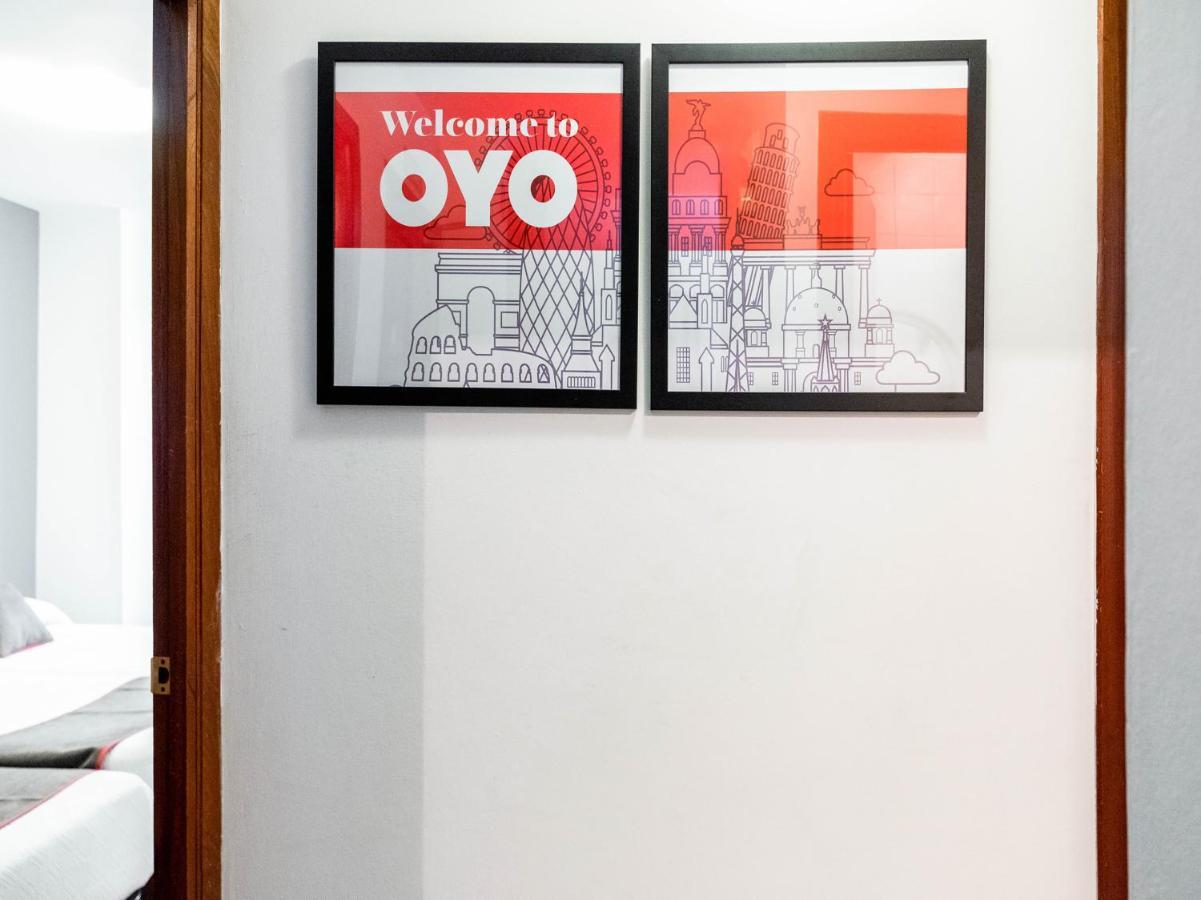 Oyo Hospedaje La Tita Santiago de Compostela Dış mekan fotoğraf